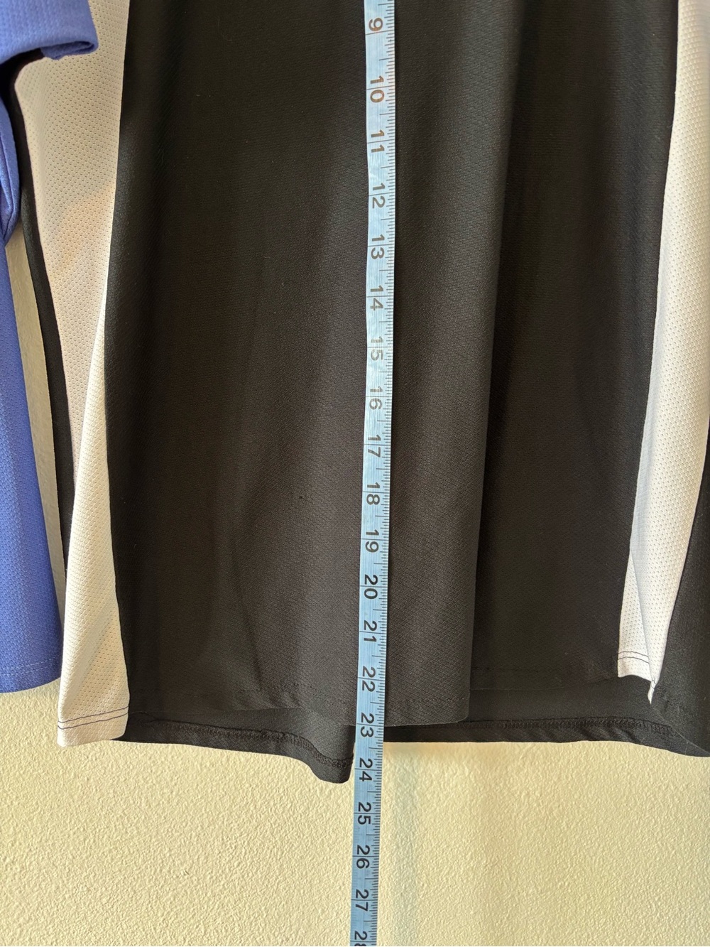 Colorblock Mesh Active Top - Picture 3 of 3